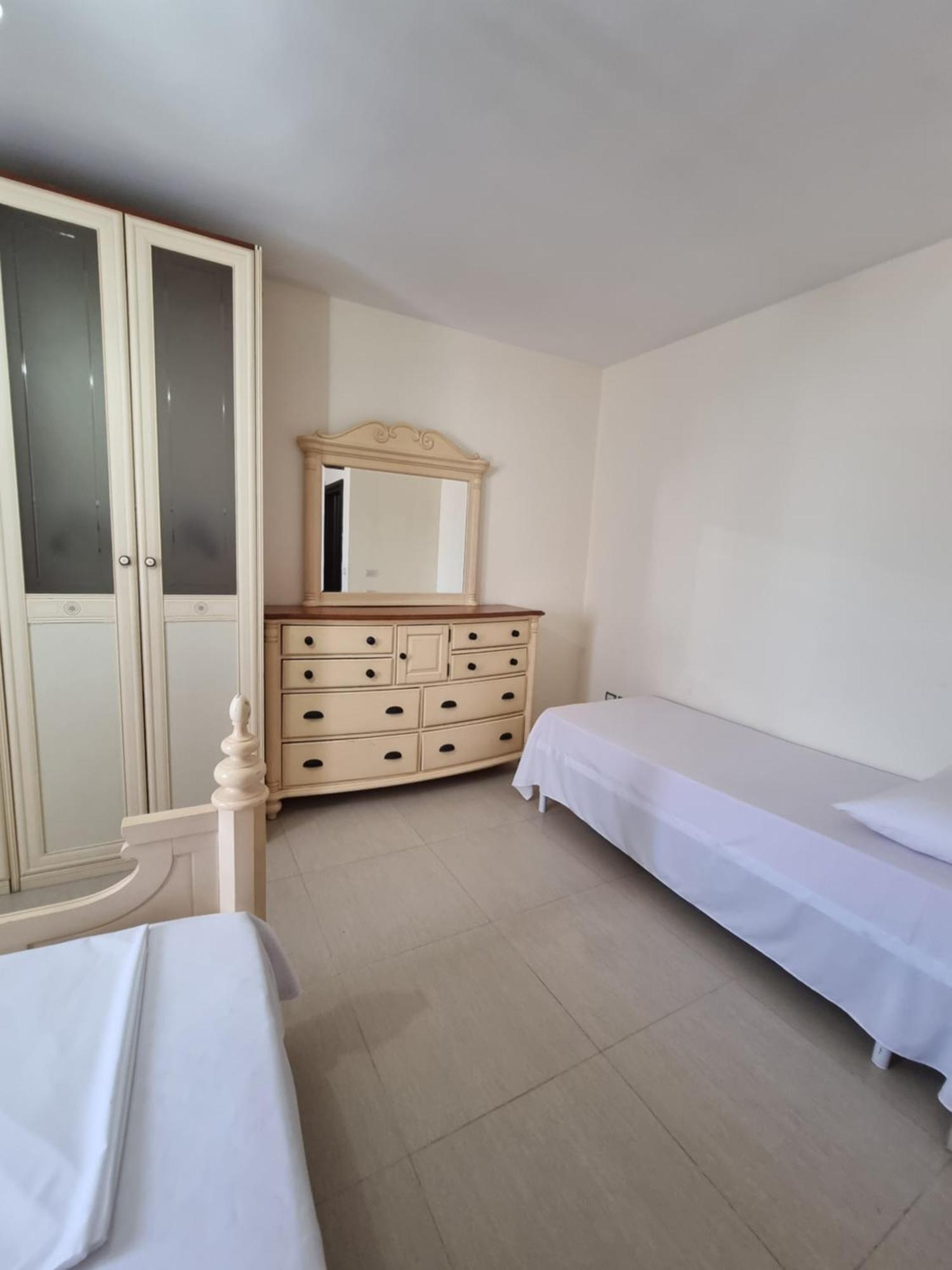Karl Thopia Apartment